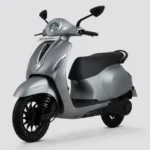 गरीबों के बजट में Bajaj Chetak 3001! मिलेगा 127 km तक रेंज और 750W का फास्ट चार्जर सपोटर